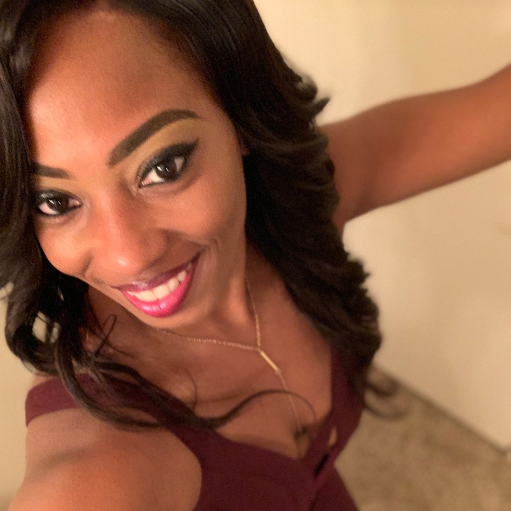 Meet your Posher, Renee